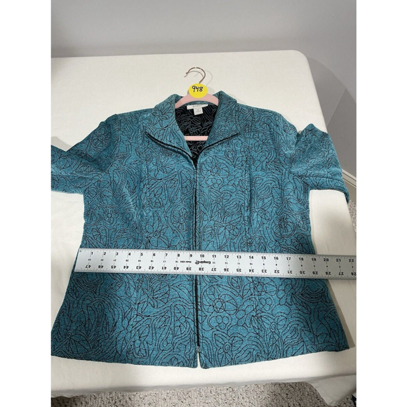 Woman’s Dress Barn Tapestry Blue Front Zip Size Medium Jacket - Picture 7 of 11